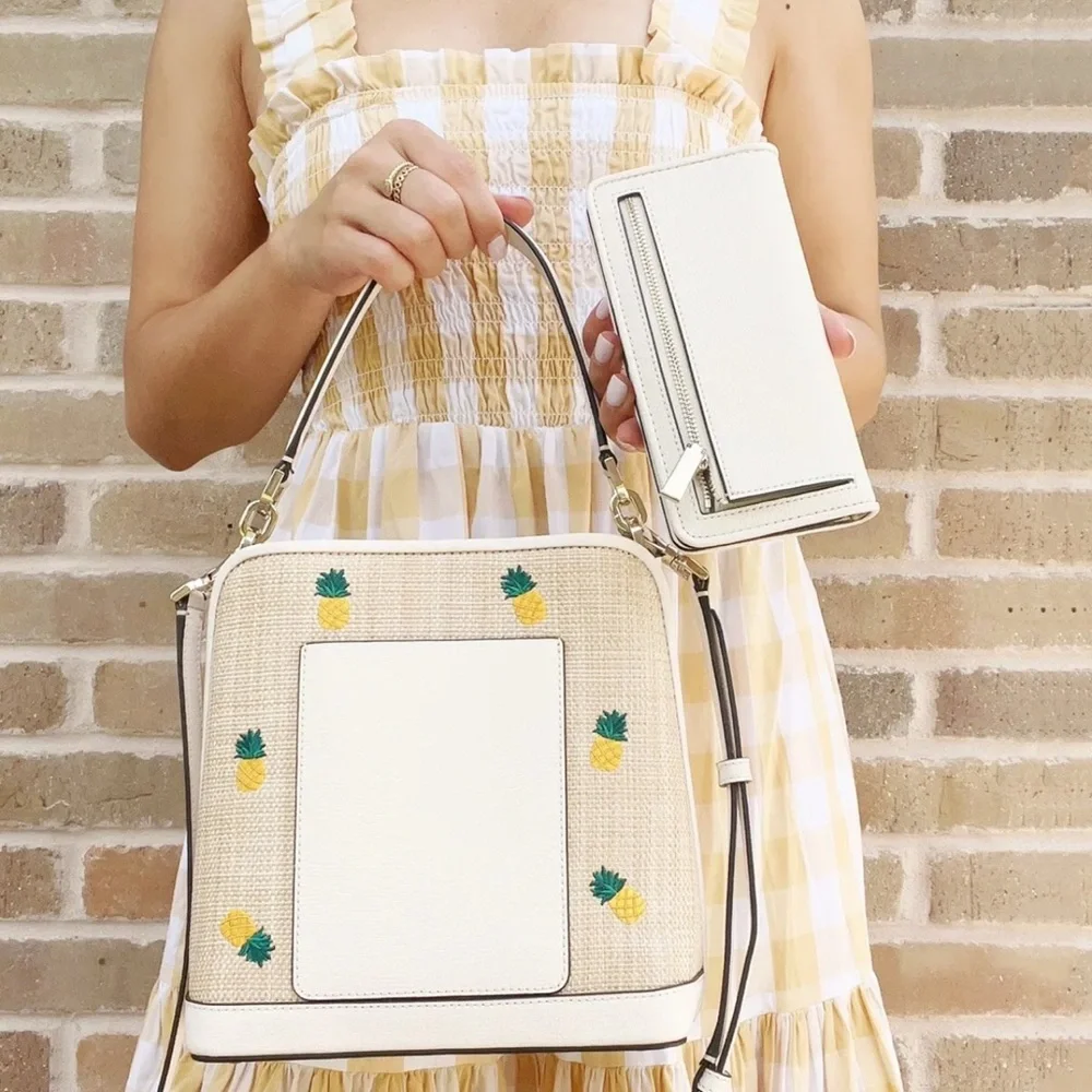 Bundle💕Kate Spade Bucket Bag Crossbody + Wallet - Picture 5 of 5